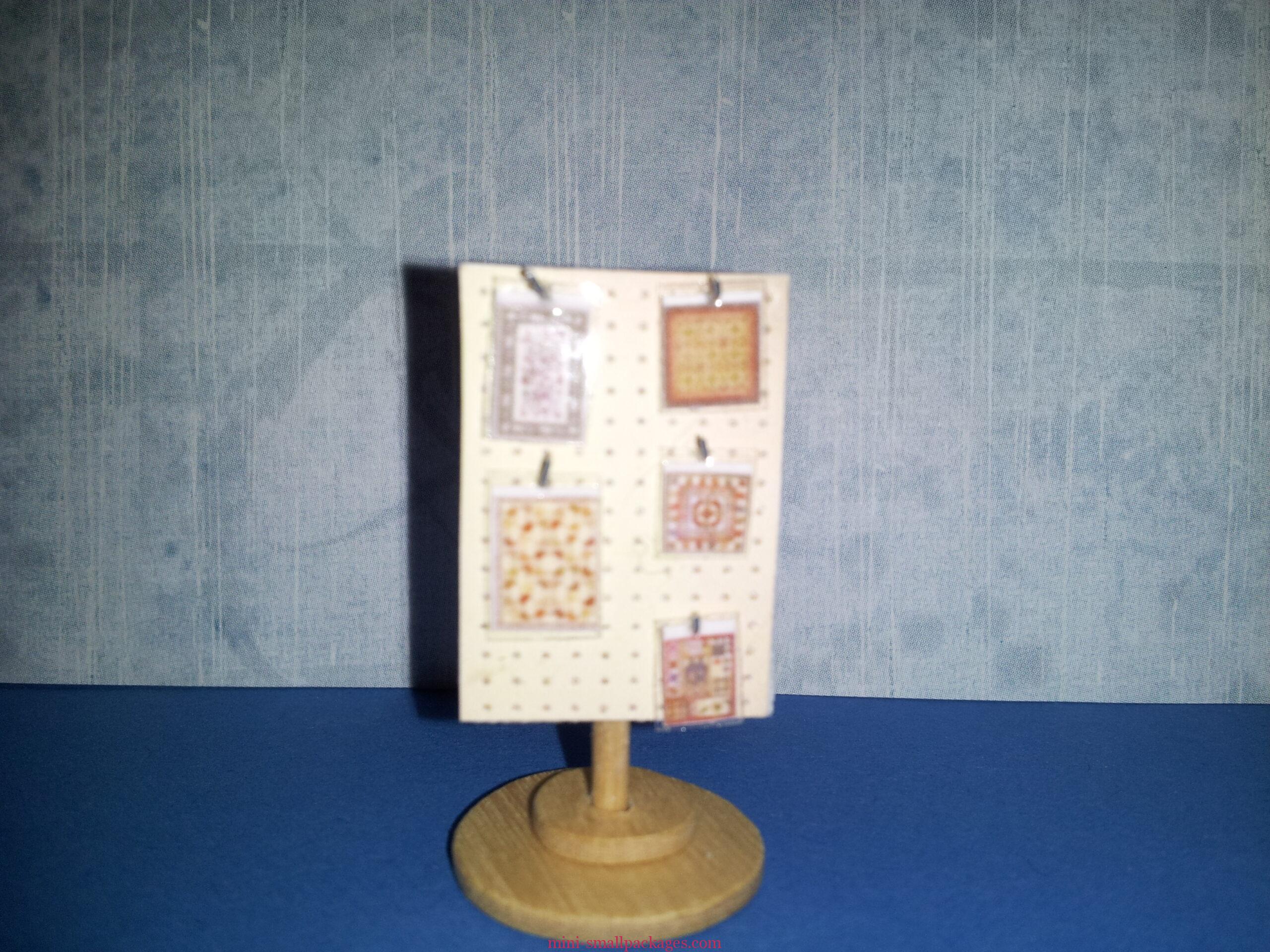Read more about the article 1-48 scale Rug Display for Shop