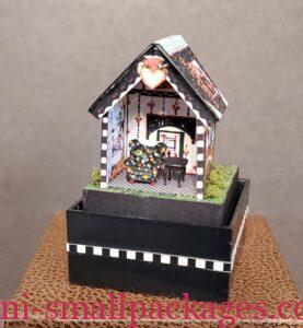 Read more about the article Wee ME Bookhouse Gets Furniture