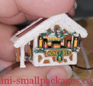 Read more about the article Honey and Candles Gingerbread Market Stall